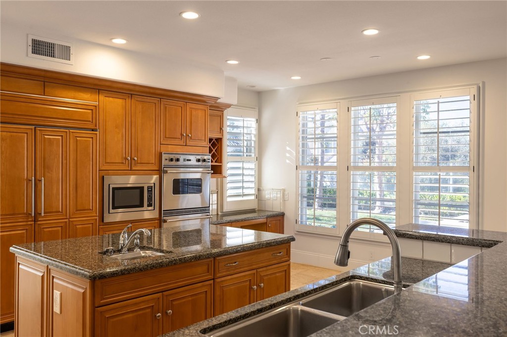 MLS #NP25274033 image #5