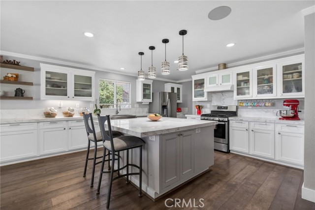 Detail Gallery Image 13 of 62 For 879 Derby, Corona,  CA 92882 - 4 Beds | 3/1 Baths