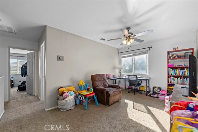 Detail Gallery Image 37 of 43 For 31941 Hollyhock, Lake Elsinore,  CA 92532 - 3 Beds | 2/1 Baths