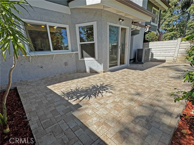 Detail Gallery Image 2 of 20 For 7 Havenwood, Irvine,  CA 92614 - 3 Beds | 2/1 Baths