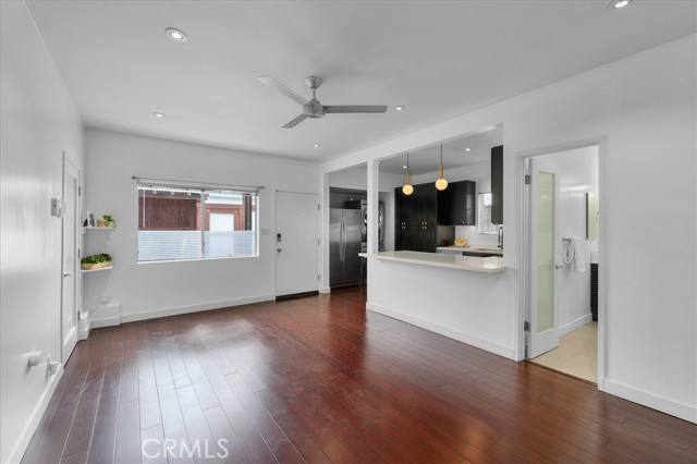 744 Flower Avenue photo 19