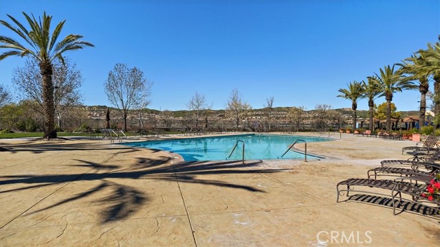 Detail Gallery Image 25 of 35 For 23724 Mahogany Ct, Valencia,  CA 91354 - 2 Beds | 2 Baths