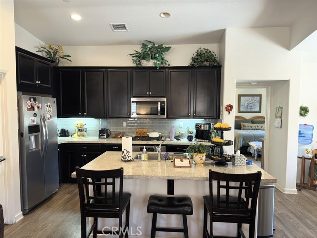 29195 Black Oak, Lake Elsinore CA: https://media.crmls.org/medias/a1f73ea7-e641-4190-a0dd-8548cf05b4e5.jpg