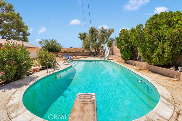 Detail Gallery Image 7 of 46 For 37106 Lombardy Ave, Barstow,  CA 92311 - 4 Beds | 2 Baths