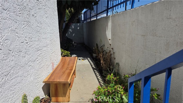 Detail Gallery Image 14 of 21 For 1040 W 165th Pl., Gardena,  CA 90247 - – Beds | – Baths