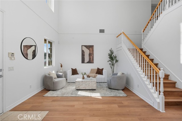 Detail Gallery Image 8 of 53 For 13346 Los Olivos Rd, Sylmar,  CA 91342 - 4 Beds | 4 Baths