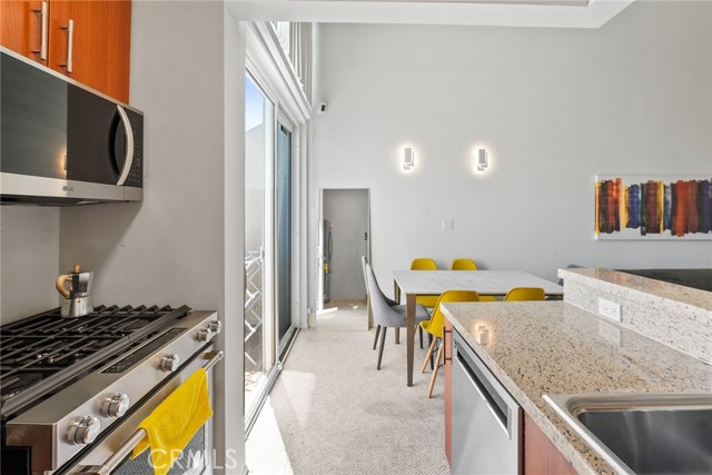 620 S Gramercy Place, Los Angeles CA: https://media.crmls.org/medias/a1f99bfb-952b-4d6a-8b4c-00532d26e10e.jpg