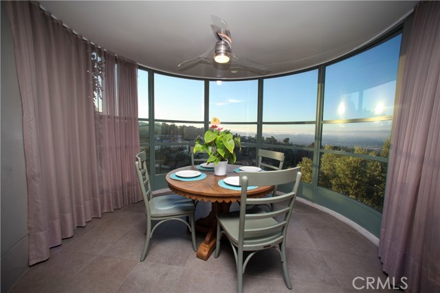 Detail Gallery Image 13 of 53 For 3807 Crest Rd, Rancho Palos Verdes,  CA 90275 - 5 Beds | 6/1 Baths