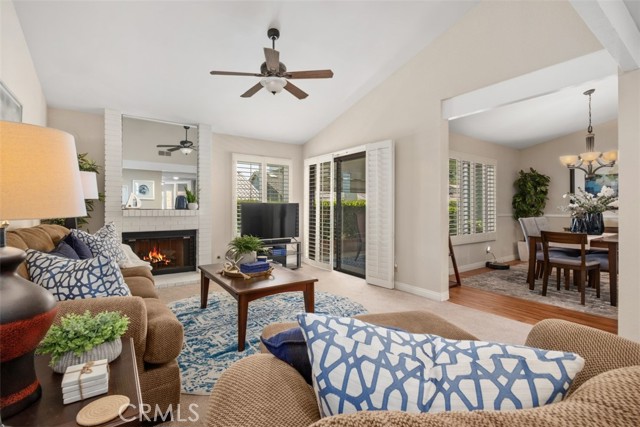 28501 Cano, Mission Viejo CA: https://media.crmls.org/medias/a1fa7652-af1f-4a19-adc9-55cc43818608.jpg