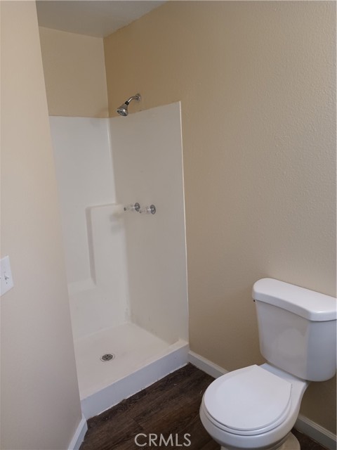 Detail Gallery Image 8 of 9 For 17450 Arrow Blvd, Fontana,  CA 92335 - 2 Beds | 2 Baths