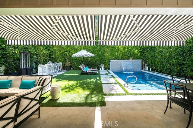 4365 Kraft Avenue, Studio City CA: https://media.crmls.org/medias/a1fb3ad0-869c-4539-bfec-7f4d60bd6e15.jpg