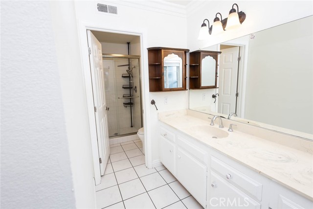 Detail Gallery Image 18 of 44 For 17751 Miller Dr, Tustin,  CA 92780 - 4 Beds | 2 Baths