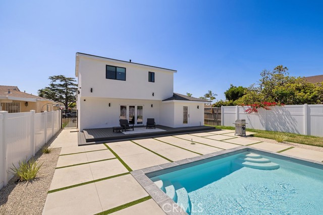 11245 Greenlawn Avenue, Culver City, California 90230, 5 Bedrooms Bedrooms, ,3 BathroomsBathrooms,Residential Lease,For Rent,11245 Greenlawn Avenue,CRSR25156538