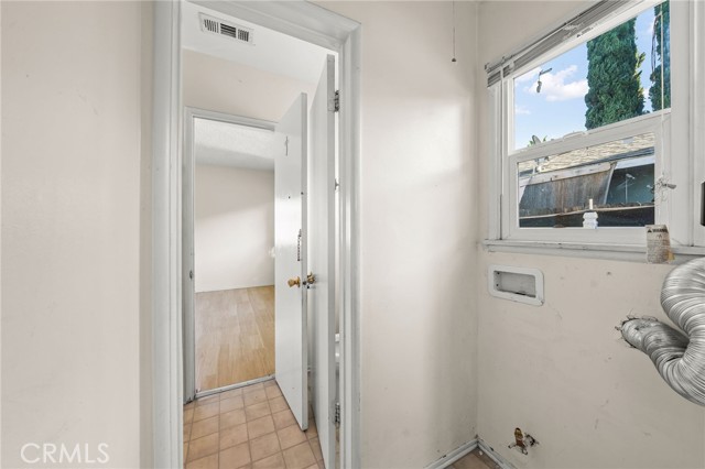 Detail Gallery Image 17 of 32 For 20644 Sherman Way, Winnetka,  CA 91306 - 3 Beds | 2 Baths