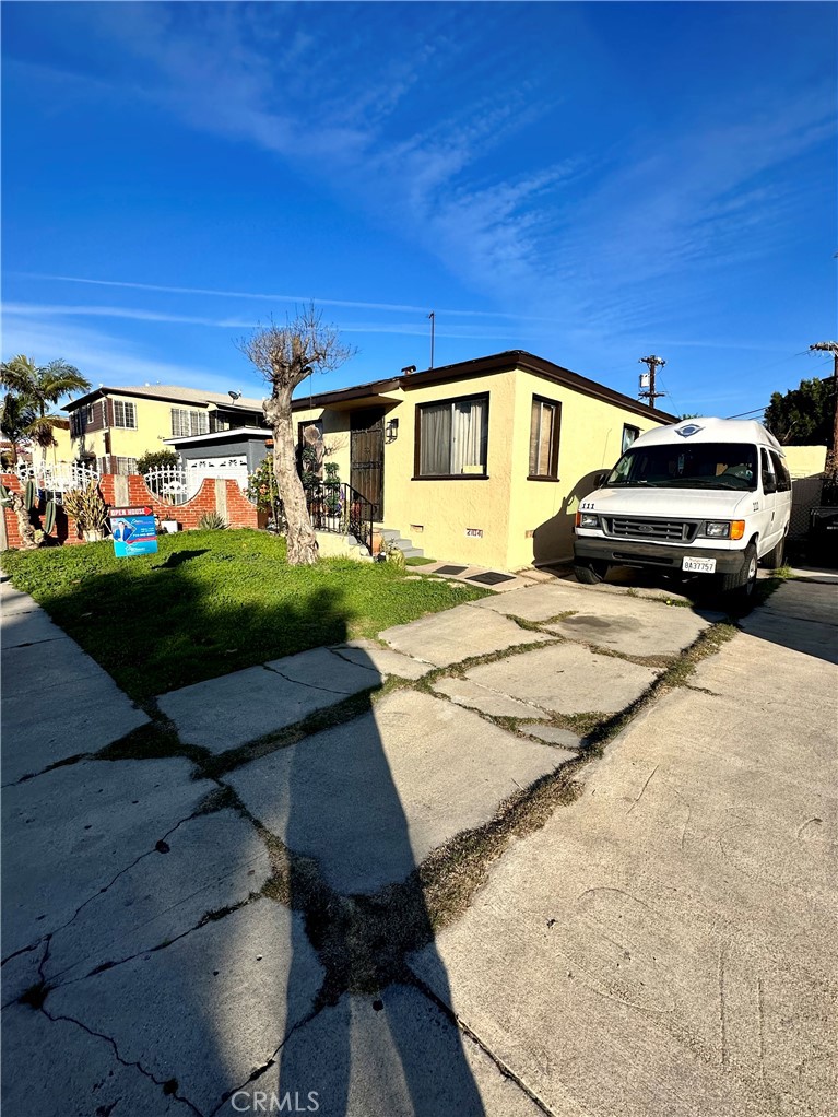 2104 S Marvin Avenue, Los Angeles, CA 90016