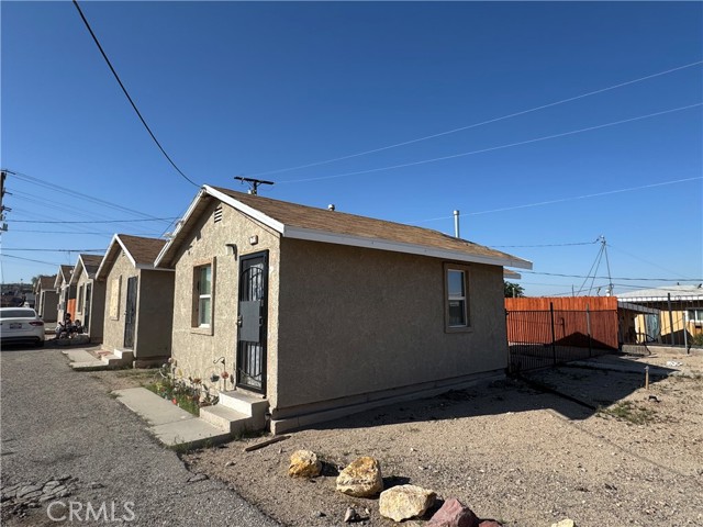 Detail Gallery Image 3 of 8 For 401 W Fredricks St, Barstow,  CA 92311 - – Beds | – Baths