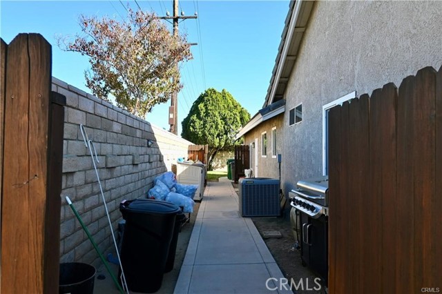 Detail Gallery Image 23 of 28 For 12013 Lasselle St, Moreno Valley,  CA 92557 - 3 Beds | 2 Baths