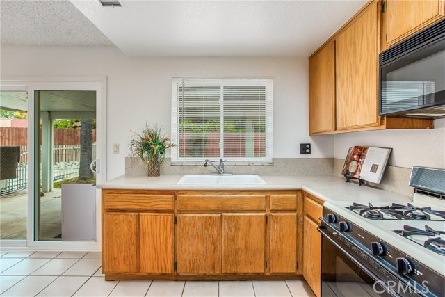 Detail Gallery Image 16 of 40 For 26707 Wharton Ct, Hemet,  CA 92544 - 3 Beds | 2 Baths