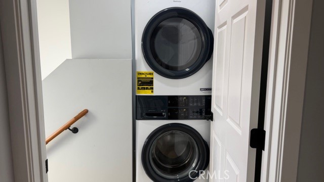 Detail Gallery Image 11 of 11 For 2413 La Crescenta a,  Alhambra,  CA 91803 - 2 Beds | 2 Baths