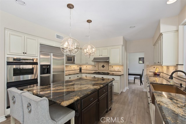 Image 17 of 51 For 30276 Corte Coelho