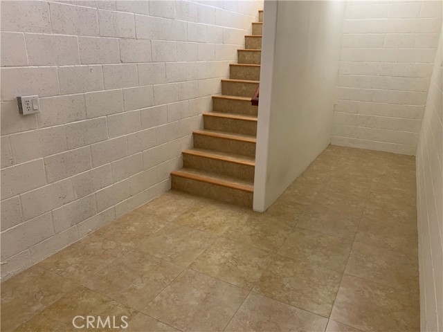 stairway to garage level