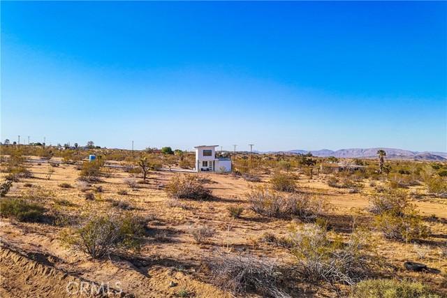 Detail Gallery Image 27 of 31 For 375 Fortuna Ave, Yucca Valley,  CA 92284 - 1 Beds | 2 Baths