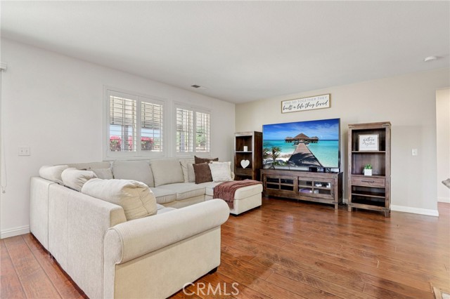 Detail Gallery Image 7 of 34 For 3086 Hawthorne Rd, Perris,  CA 92571 - 3 Beds | 2 Baths