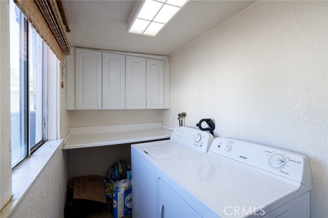 18218 Mansel Avenue, Redondo Beach, California 90278, 2 Bedrooms Bedrooms, ,2 BathroomsBathrooms,Residential,Sold,Mansel,SB22129835