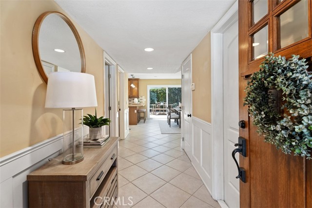 Detail Gallery Image 6 of 33 For 3831 Wisteria St, Seal Beach,  CA 90740 - 4 Beds | 3 Baths