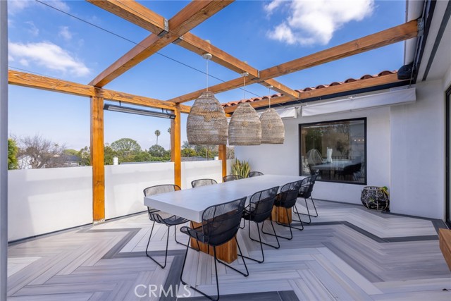 13714 Valley Vista, Sherman Oaks CA: https://media.crmls.org/medias/a2032a11-35e8-4d21-b47c-e13d036194aa.jpg