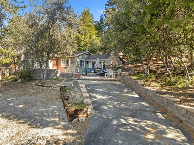 Detail Gallery Image 20 of 30 For 54440 Valley View Dr, Idyllwild,  CA 92549 - 2 Beds | 2 Baths