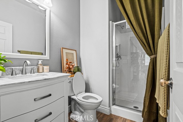 Detail Gallery Image 18 of 44 For 23632 Coast Live Oak, Murrieta,  CA 92562 - 6 Beds | 3 Baths