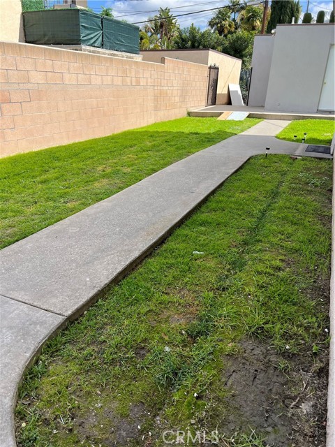 Detail Gallery Image 26 of 30 For 12314 Breezewood Dr #C,  Whittier,  CA 90604 - 2 Beds | 1/1 Baths