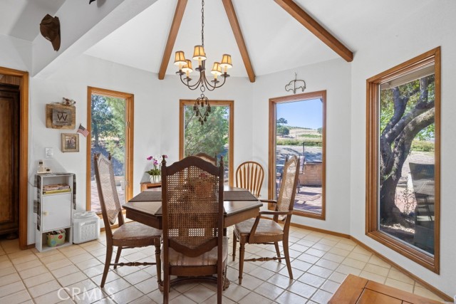 75429 Indian Valley Road, San Miguel CA: https://media.crmls.org/medias/a205d19f-189e-497a-beb9-cdbe3fffa831.jpg