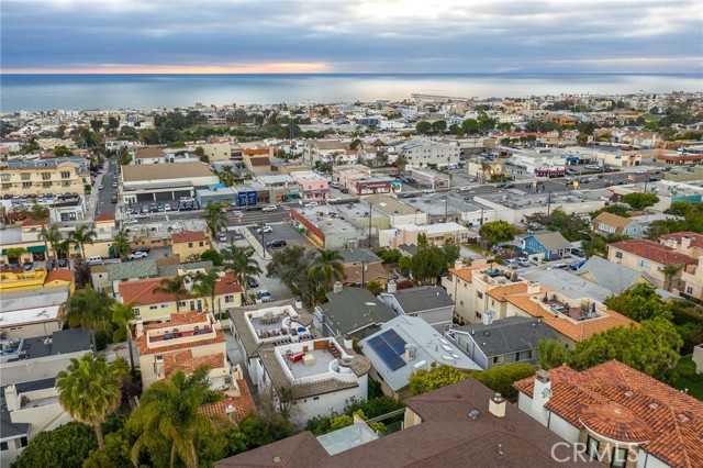 332 Ocean View Avenue, Hermosa Beach, California 90254, 4 Bedrooms Bedrooms, ,3 BathroomsBathrooms,Residential,Sold,Ocean View,SB21240630