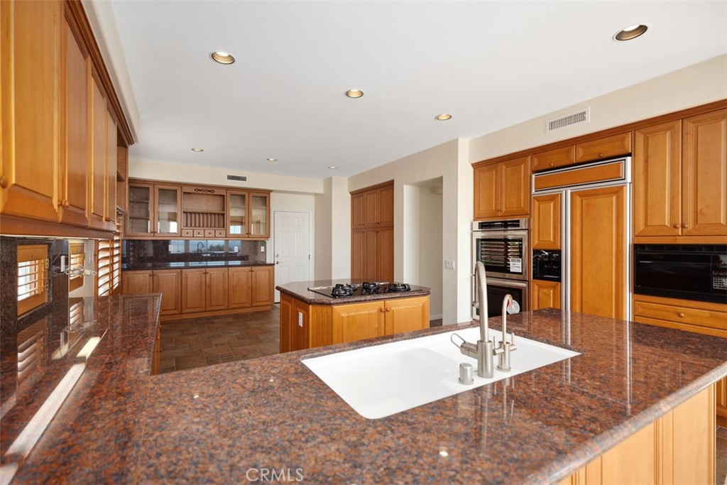 MLS #OC25246752 image #15