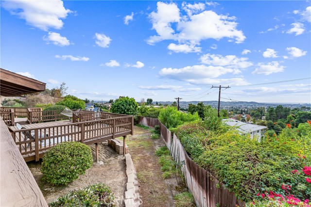 Detail Gallery Image 33 of 66 For 1710 Pueblo Crest Ln, La Habra Heights,  CA 90631 - 4 Beds | 3 Baths