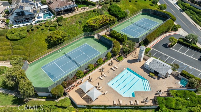 Detail Gallery Image 46 of 54 For 2001 Yacht Resolute, Newport Beach,  CA 92660 - 3 Beds | 2/1 Baths