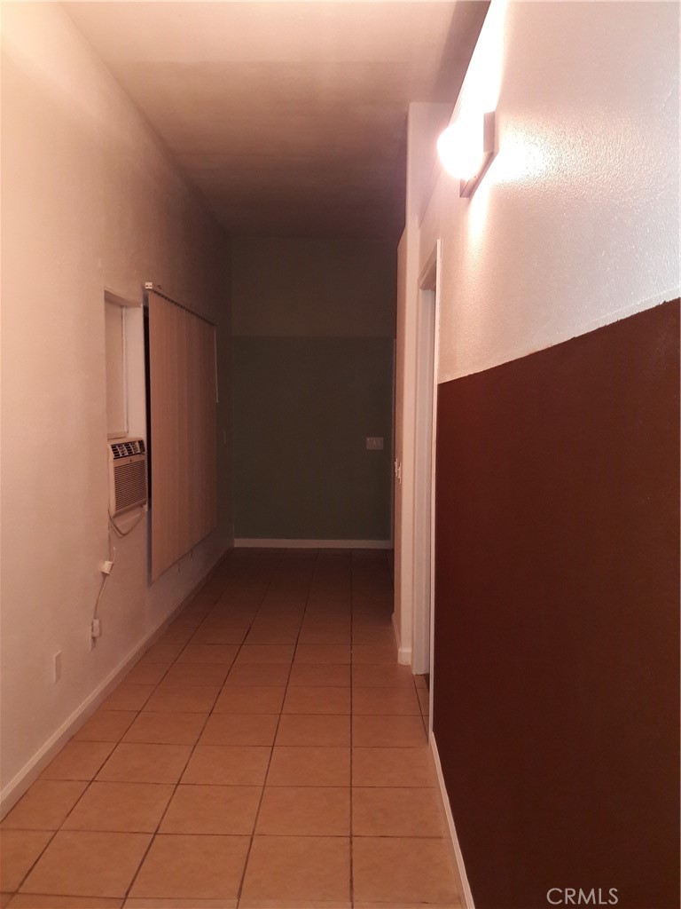 https://media.crmls.org/medias/a208b4d6-81ee-483c-8936-6513c3ea447f.jpg?preset=X-Large