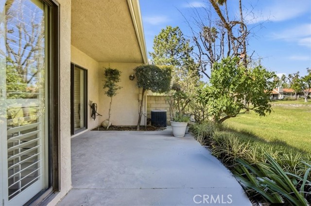 Detail Gallery Image 34 of 43 For 1015 Pebble Beach, Upland,  CA 91784 - 2 Beds | 2 Baths