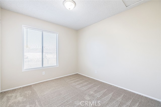 Detail Gallery Image 24 of 39 For 41136 174th, Lancaster,  CA 93535 - 4 Beds | 2 Baths