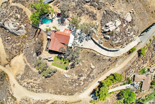 Detail Gallery Image 45 of 53 For 17295 Ridge Canyon Dr, Riverside,  CA 92506 - 4 Beds | 2/1 Baths