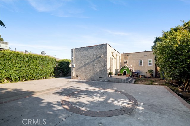 1337 W Gage Avenue, Los Angeles CA: https://media.crmls.org/medias/a2095a41-89a3-4aec-bfcb-87112e798226.jpg