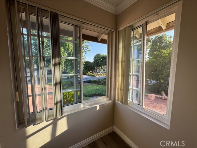 Detail Gallery Image 23 of 30 For 311 Sharon Rd, Arcadia,  CA 91007 - 5 Beds | 3 Baths