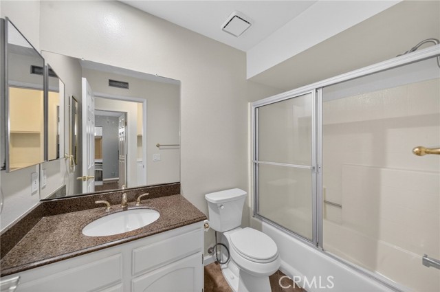 Detail Gallery Image 27 of 41 For 1786 Spyglass Cir, Vista,  CA 92081 - 2 Beds | 2 Baths