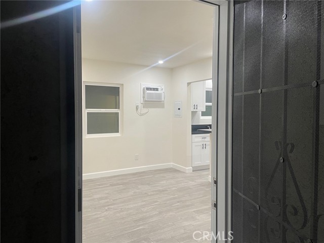 11139 Kauffman, El Monte CA: https://media.crmls.org/medias/a20a1bdb-3f55-47bc-b6a4-26cfb7306d98.jpg