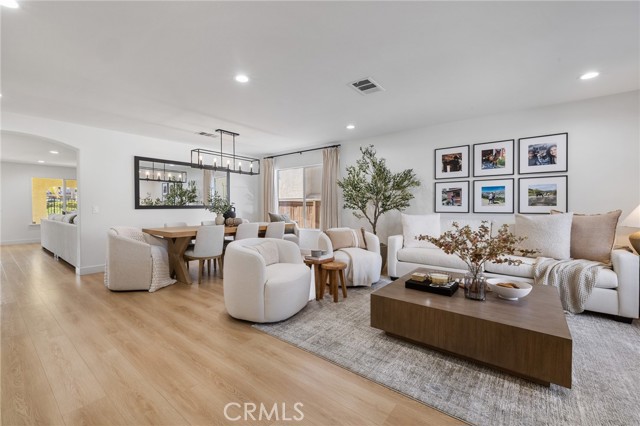 Detail Gallery Image 5 of 51 For 21174 Lone Star, Saugus,  CA 91390 - 4 Beds | 3 Baths