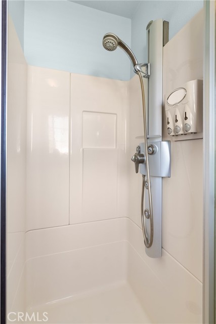 Detail Gallery Image 19 of 33 For 18361 Delaware St, Huntington Beach,  CA 92648 - 4 Beds | 2 Baths