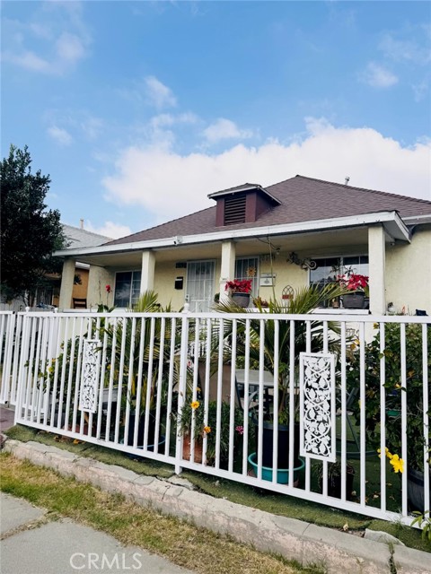 Front Image Thumbnail for CRDW26015706