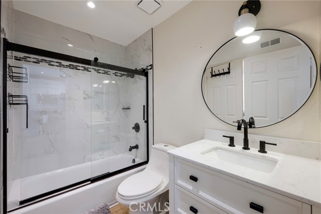 Detail Gallery Image 17 of 57 For 20301 Bluffside Circle #315,  Huntington Beach,  CA 92646 - 1 Beds | 1 Baths